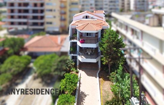 Дом в городе в Ксилокастроне