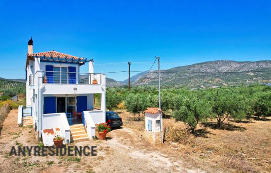 Дом в городе в Эрмиони