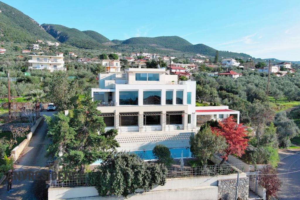 Вилла в Каламате, фото №1, объявление №2495230