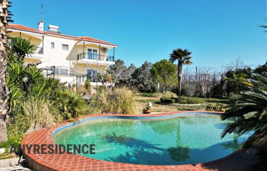 8-комн. вилла на Пелопоннесе