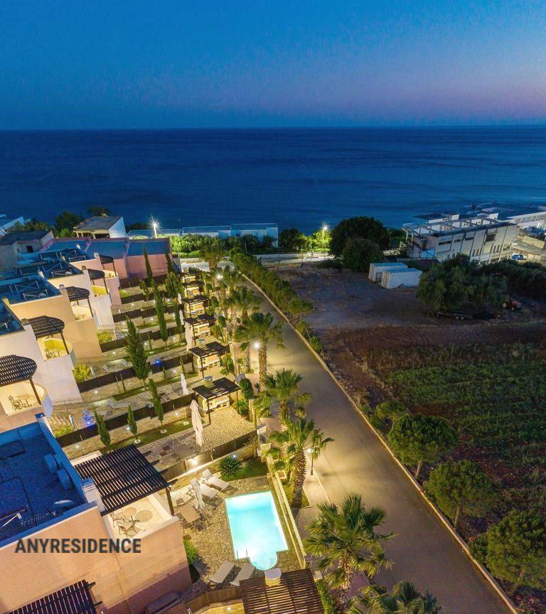 2-комн. квартира на Крите, фото №2, объявление №2284418